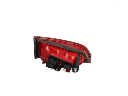 right-taillight-audi-a4-b8-8k2-2007-2008-2009-2010-2011-2012-2013-2014-2015-2016-2017-40406338 main image