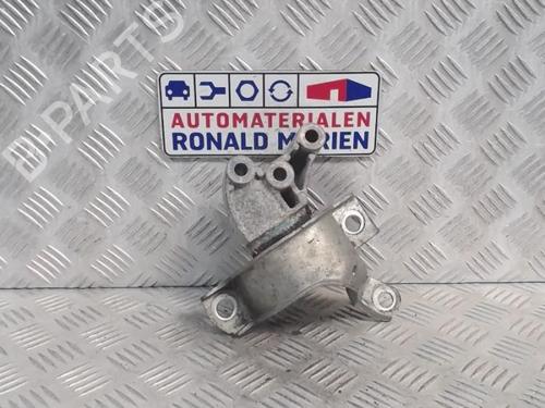 Used Engine mount Engine mount FORD KA (RU8) 1.2 (69 hp) 40379011 40379011