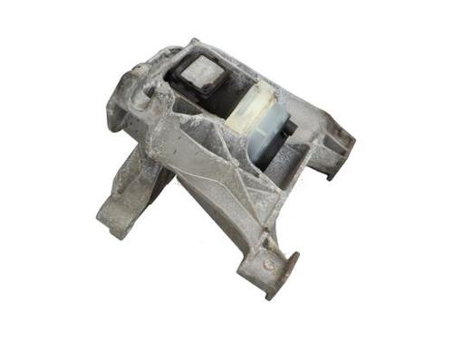 Used Engine mount Engine mount PEUGEOT 308 SW II (LC_, LJ_, LR_, LX_, L4_) 1.6 BlueHDi 120 (120 hp) 40391241 40391241