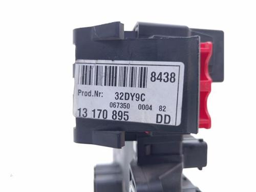 Fuse box OPEL SIGNUM Hatchback (Z03) 3.2 V6 (F48) | BP40372546E1 - Image 4