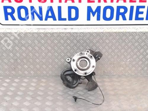 Used Right front steering knuckle Right front steering knuckle MERCEDES-BENZ SPRINTER 3,5-t Van (B906) 313 CDI (906.631, 906.633, 906.635, 906.637) (129 hp) 40482623 40482623