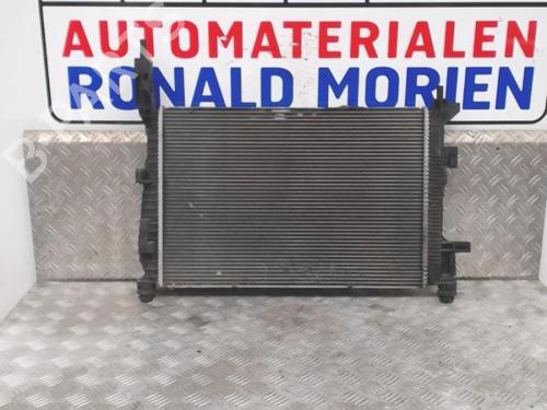 water-radiator-ford-c-max-ii-dxacb7-dxaceu-2010-2011-2012-2013-2014-2015-2016-2017-2018-2019-40368612 main image