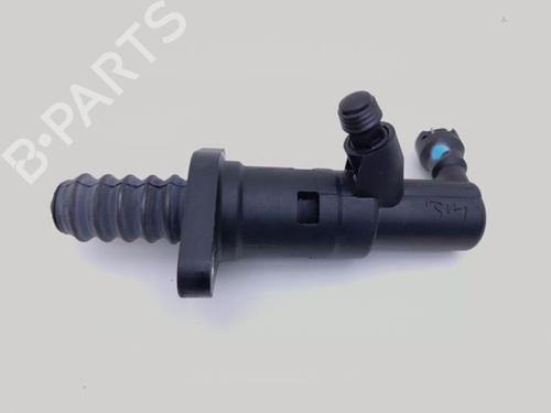 Clutch slave cylinder VW TOURAN (5T1) 1.6 TDI | BP40363144M113 - Image 2