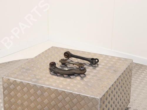 Used Left front suspension arm Left front suspension arm FORD USA EDGE 2.0 TDCi Bi-Turbo AWD (210 hp) 40391215 40391215