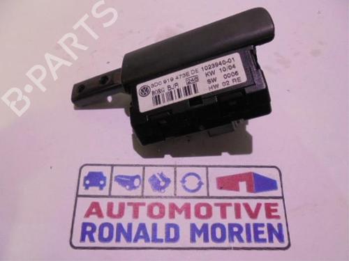 Used Display monitor Display monitor VW PHAETON (3D1, 3D2, 3D3, 3D4, 3D6, 3D7, 3D8, 3D9) 3.2 V6 4motion (241 hp) 40361775 40361775