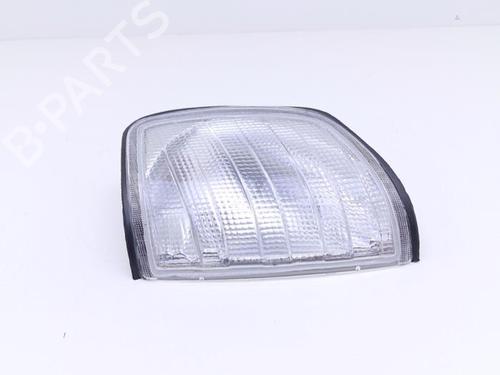 Used Left front indicator Left front indicator MERCEDES-BENZ E-CLASS T-Model (S124) E 300 TD (124.191) (136 hp) 40427356 40427356