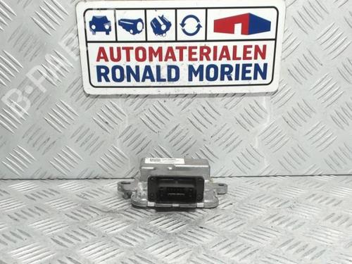 fuel-ecu-opel-astra-k-b16-2015-2016-2017-2018-2019-2020-2021-2022-40377434 main image