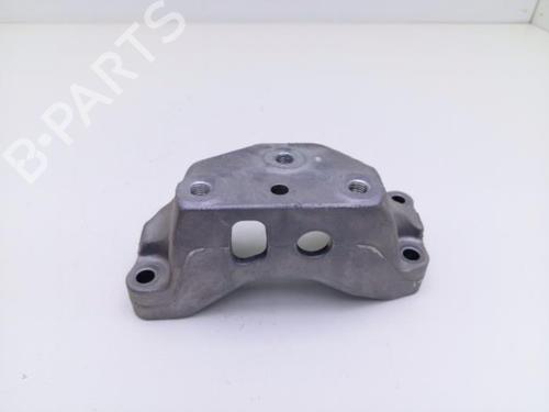 Used Gearbox mount Gearbox mount SEAT LEON (KL1, KLG) 1.5 TSI (150 hp) 40426301 40426301