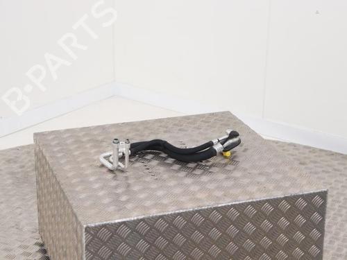 ac-pipe-tesla-model-3-5yj3-2017-40396778 main image