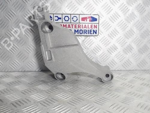Used Engine mount Engine mount OPEL ASTRA K (B16) 1.4 (68) (100 hp) 40379061 40379061