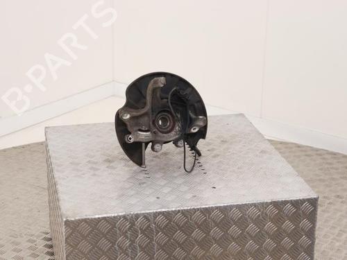 Used Right rear steering knuckle Right rear steering knuckle MERCEDES-BENZ S-CLASS Coupe (C217) S 63 AMG 4-matic (217.378) (585 hp) 40475520 40475520