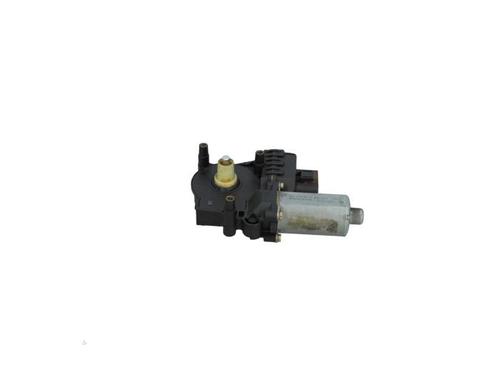 electronic-module-audi-a4-b5-avant-8d5-1994-1995-1996-1997-1998-1999-2000-2001-2002-40430924 main image