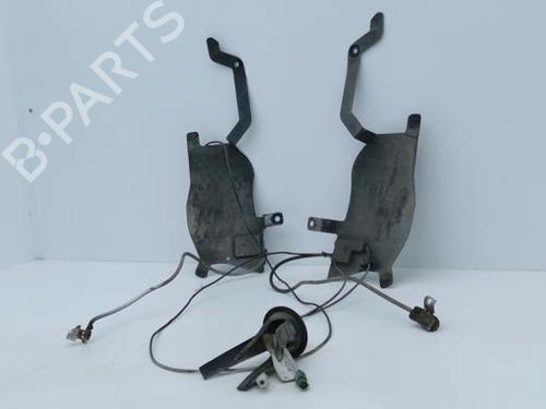 antennabase-bmw-3-convertible-e46-2000-2001-2002-2003-2004-2005-2006-2007-40410899 main image