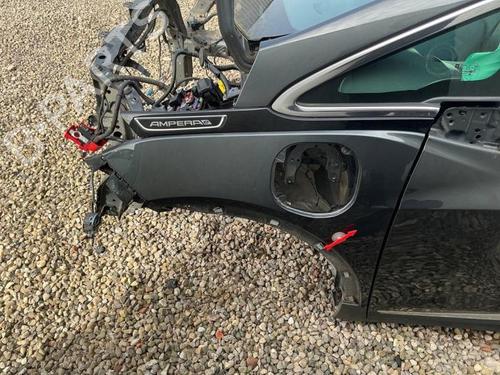 Used Left front fenders Left front fenders OPEL AMPERA-E (F17) EV150 (48) (204 hp) 40481341 40481341