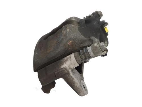 right-front-brake-caliper-vw-passat-b8-variant-3g5-cb5-2014-40392126 main image