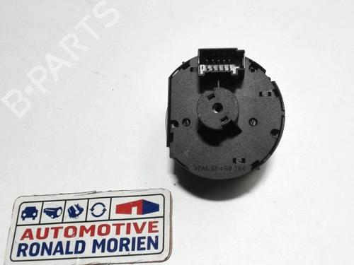 Headlight switch VW TRANSPORTER T5 Van (7HA, 7HH, 7EA, 7EH) 2.0 BiTDI | BP40468855I24 - Image 2