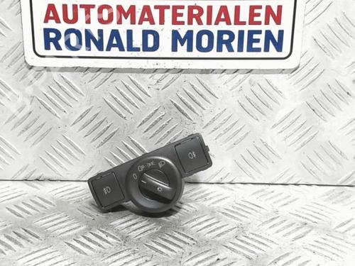headlight-switch-vw-phaeton-3d1-3d2-3d3-3d4-3d6-3d7-3d8-3d9-2002-2003-2004-2005-2006-2007-2008-2009-2010-2011-2012-2013-2014-2015-2016-40360437 main image