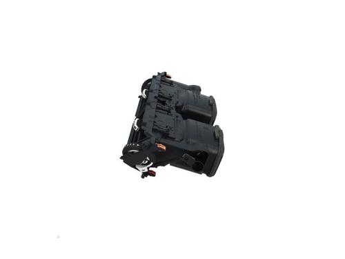 air-vent-toyota-corolla-hatchback-_e21_-_ea1_-_eh1_-2018-40404844 main image