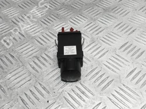 Used Switch Switch AUDI TT (8N3) 1.8 T quattro (224 hp) 40427748 40427748