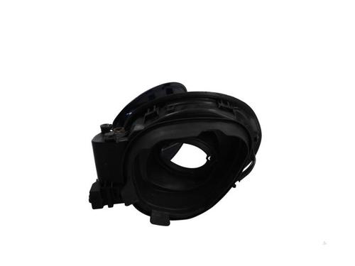 fuel-flap-bmw-1-f20-2011-2012-2013-2014-2015-2016-2017-2018-2019-40358684 main image