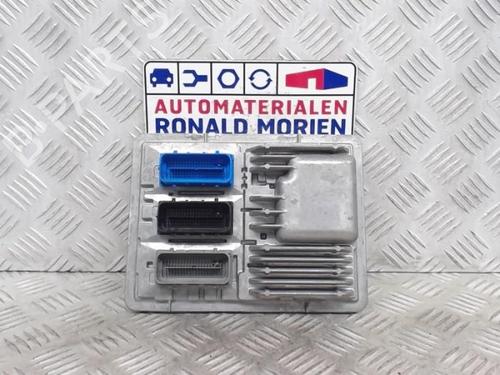 engine-control-unit-ecu-opel-astra-k-b16-2015-2016-2017-2018-2019-2020-2021-2022-40370697 main image