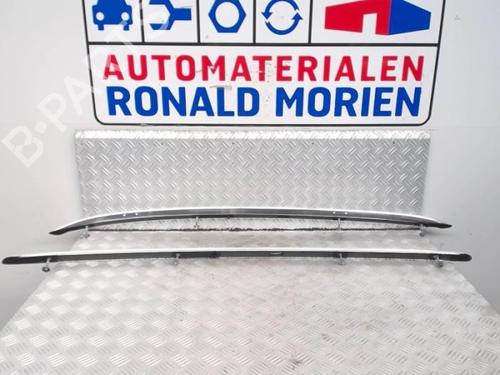 roof-bar-audi-q3-8ub-8ug-2011-2012-2013-2014-2015-2016-2017-2018-2019-2020-40432145 main image