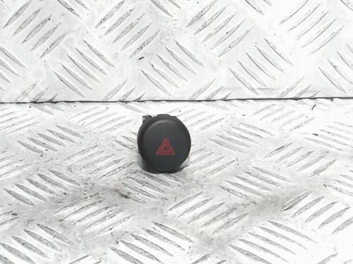 warning-switch-nissan-juke-f15-2010-2011-2012-2013-2014-2015-2016-2017-2018-2019-40361330 main image