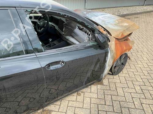 Left front suspension arm VW GOLF VIII (CD1, DA1) 1.5 TSI | BP40421527M12 - Image 17