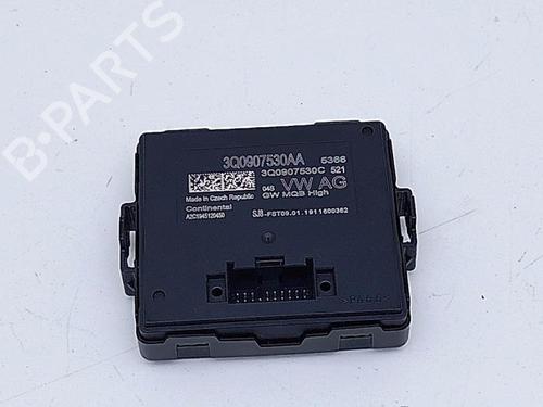 Used Control unit Control unit VW PASSAT B8 Variant (3G5, CB5) 1.6 TDI (120 hp) 40423906 40423906