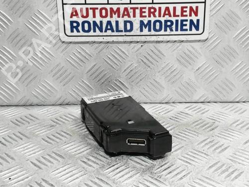 Electronic module VW TRANSPORTER T5 Van (7HA, 7HH, 7EA, 7EH) 2.0 BiTDI | BP40469182M83 - Image 2