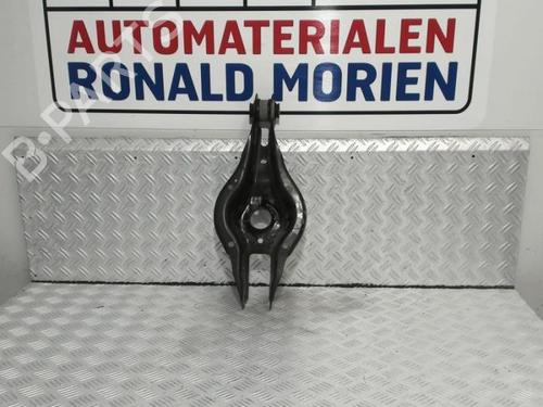 Used Right rear suspension arm Right rear suspension arm BMW 3 Touring (F31) 318 i (136 hp) 40468420 40468420