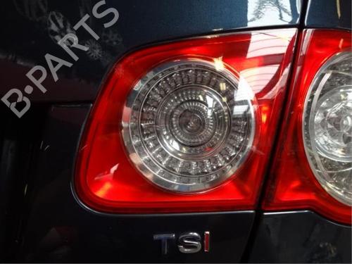 right-taillight-vw-jetta-iii-1k2-2004-2005-2006-2007-2008-2009-2010-2011-2012-2013-40358187 main image