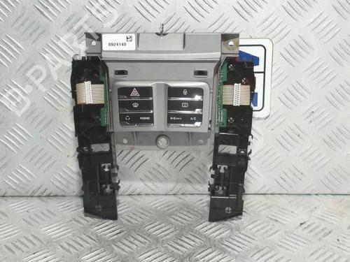 Used Switch Switch PORSCHE PANAMERA (970) 3.0 D (250 hp) 40481761 40481761