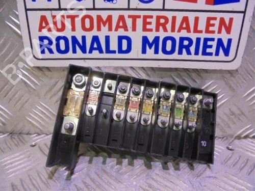 Fuse box VW TRANSPORTER T5 Van (7HA, 7HH, 7EA, 7EH) 2.0 BiTDI | BP40471415E1 - Image 2