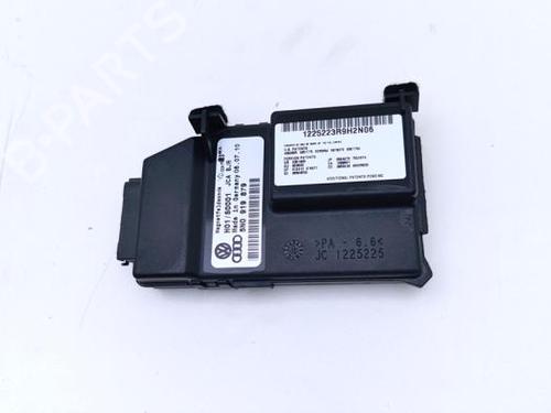 control-unit-vw-tiguan-5n_-2007-2008-2009-2010-2011-2012-2013-2014-2015-2016-2017-2018-40471001 main image