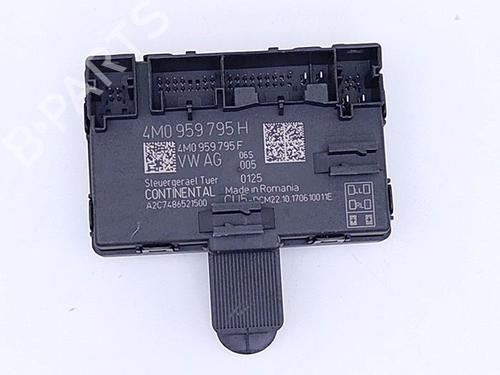 electronic-module-audi-a4-b9-avant-8w5-8wd-2015-40418392 main image