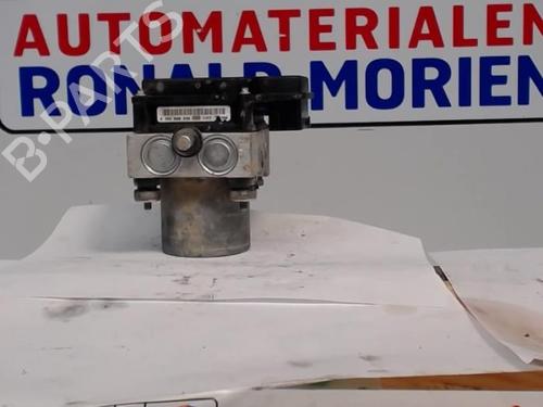 Used ABS pump ABS pump RENAULT TRAFIC II Van (FL) 2.0 dCi 90 (FL0H, FL00, FL01, FL0M, FL0P, FL0S) (90 hp) 40368255 40368255