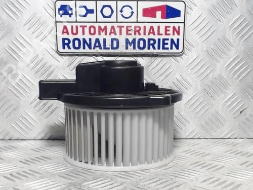 Used Heater blower motor Heater blower motor MAZDA CX-5 (KE, GH) 2.2 D (KE2FW) (150 hp) 40381193 40381193