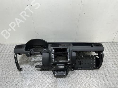dashboard-vw-caddy-iv-box-bodympv-saa-sah-2015-2016-2017-2018-2019-2020-40425740 main image