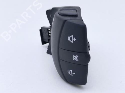 Steering wheel controls RENAULT KOLEOS I (HY_) 2.0 dCi (HY0K) | BP40470247E15 - Image 4