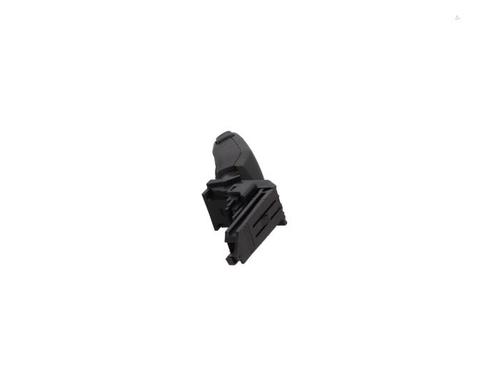 switch-peugeot-508-ii-fb_-fh_-f3_-2018-40475722 main image