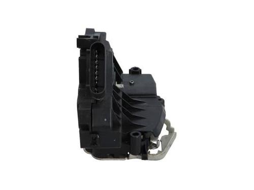 rear-left-lock-ford-usa-edge-2014-40391130 main image