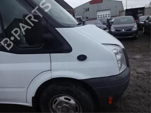 Used Right front fenders Right front fenders FORD TRANSIT Bus (FD_ _, FB_ _, FS_ _, FZ_ _, FC_ _) 2.2 TDCi (125 hp) 40481809 40481809