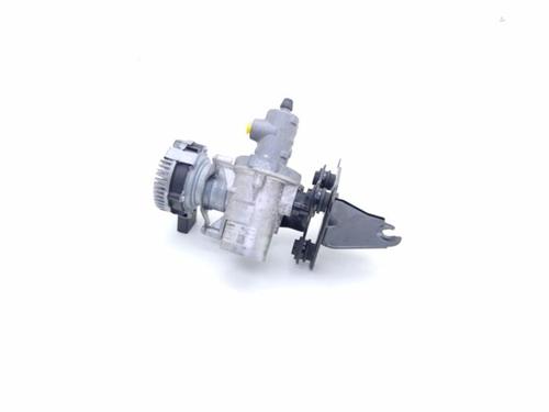 brake-master-cylinder-vw-golf-vii-5g1-bq1-be1-be2-2012-2013-2014-2015-2016-2017-2018-2019-2020-2021-40367601 main image