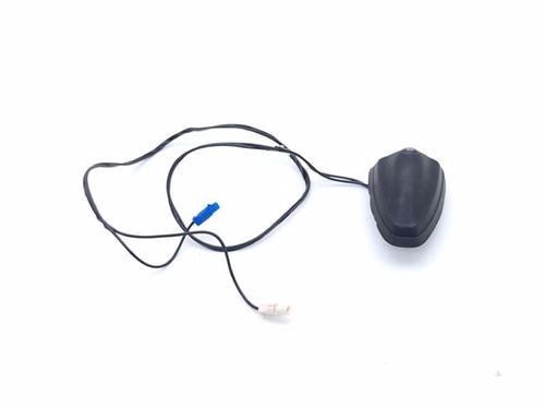 antennabase-renault-megane-iii-hatchback-bz01_-b3_-2008-40427510 main image