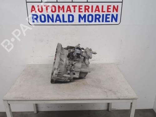 Gearbox OPEL ANTARA A (L07) 2.2 CDTi 4x4 | BP40382945M3 - Image 2