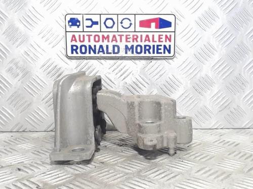 Used Engine mount Engine mount RENAULT TWINGO II (CN0_) 1.2 16V (CN04, CN0B) (75 hp) 40379327 40379327