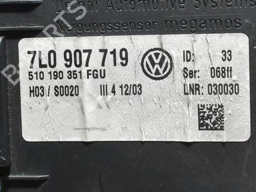 Electronic module VW PHAETON (3D1, 3D2, 3D3, 3D4, 3D6, 3D7, 3D8, 3D9) 5.0 V10 TDI 4motion | BP40361498M83 - Image 2