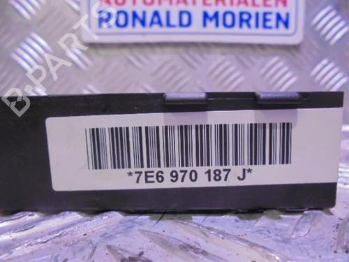 Fuse box VW TRANSPORTER T5 Van (7HA, 7HH, 7EA, 7EH) 2.0 BiTDI | BP40471415E1 - Image 4