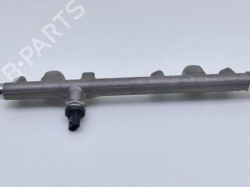 Used Injection rail Injection rail VW GOLF VIII (CD1, DA1) 2.0 GTI Clubsport (300 hp) 40415611 40415611